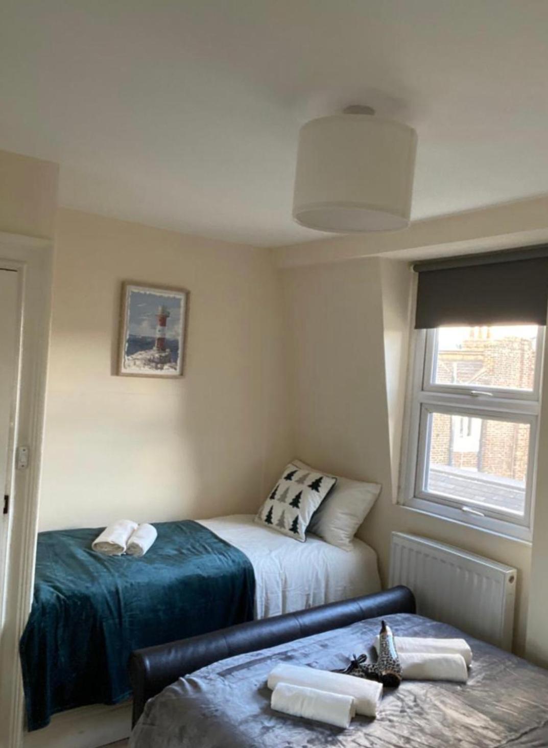 Lovely Private Rooms In Camden, Central Londra Esterno foto